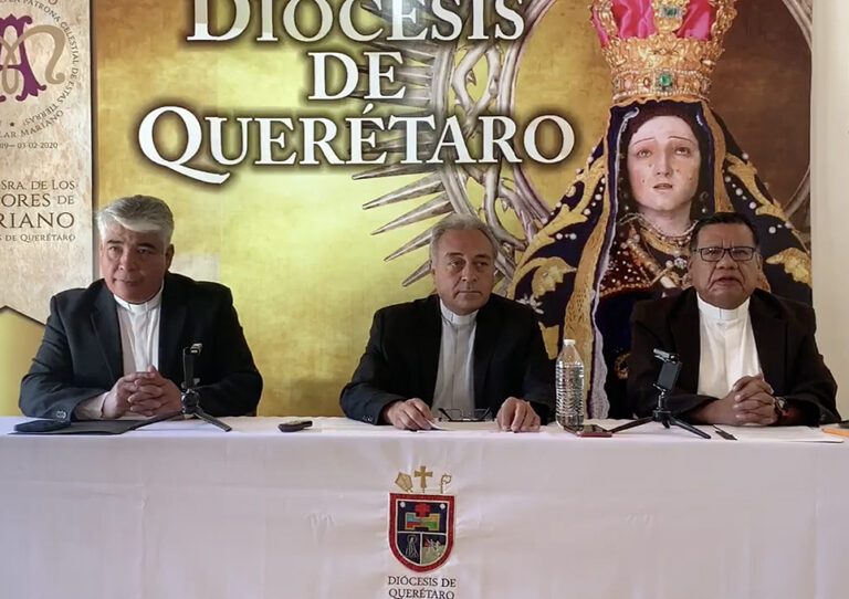Diócesis de Querétaro. Caminata por la Paz.