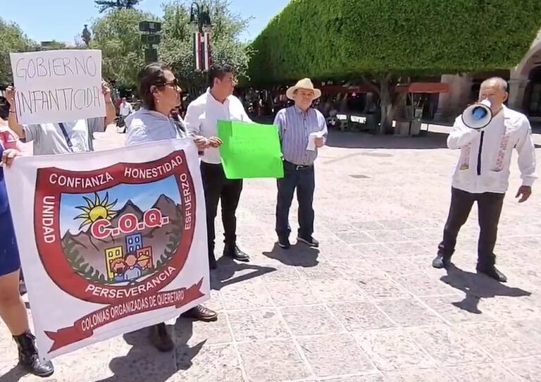 Protestan en Querétaro por Zoé Alexandra.