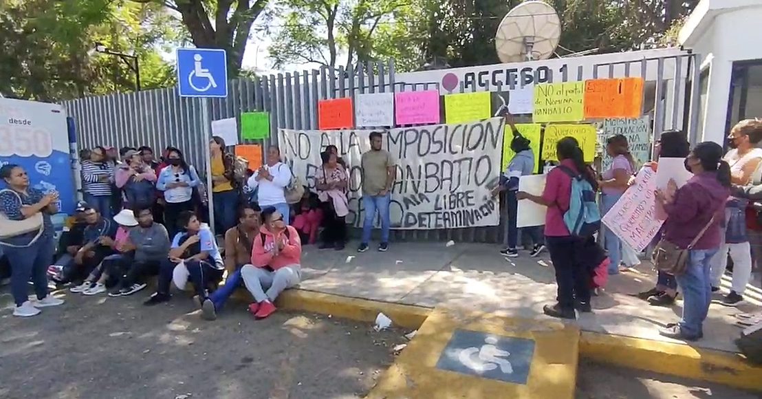 Logran docentes de Querétaro conservar su nómina en el banco de su elección