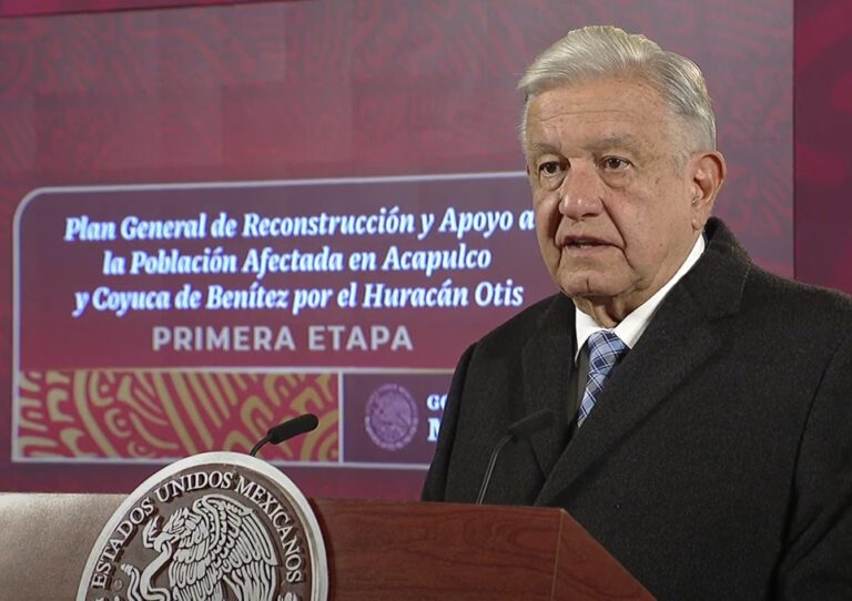 AMLO presenta el "Plan de Reconstrucción para Acapulco".