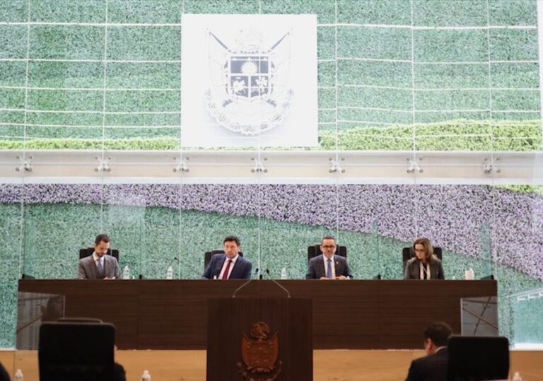 Congreso de Querétaro aprueba presupuesto.