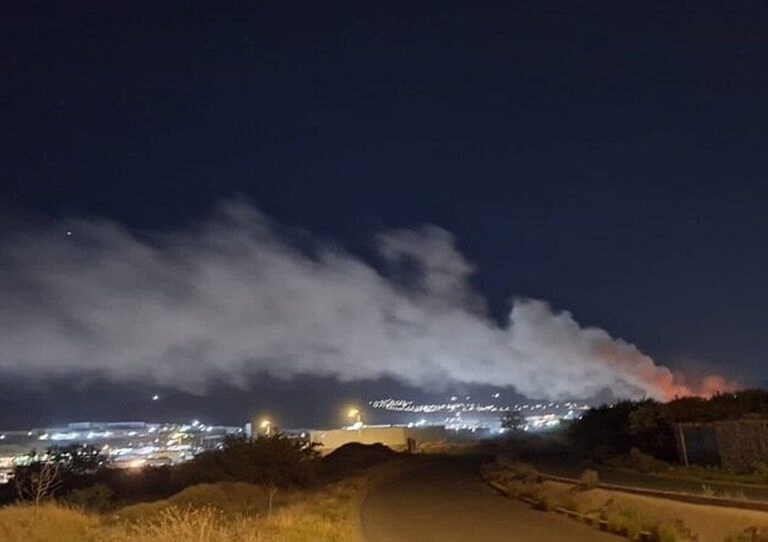 Acusan a la empresa PUQSA de contaminar el aire en Querétaro.