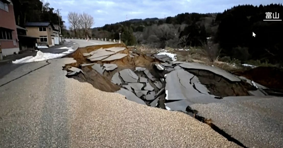 Terremoto de magnitud 7.6 sacude a Japón