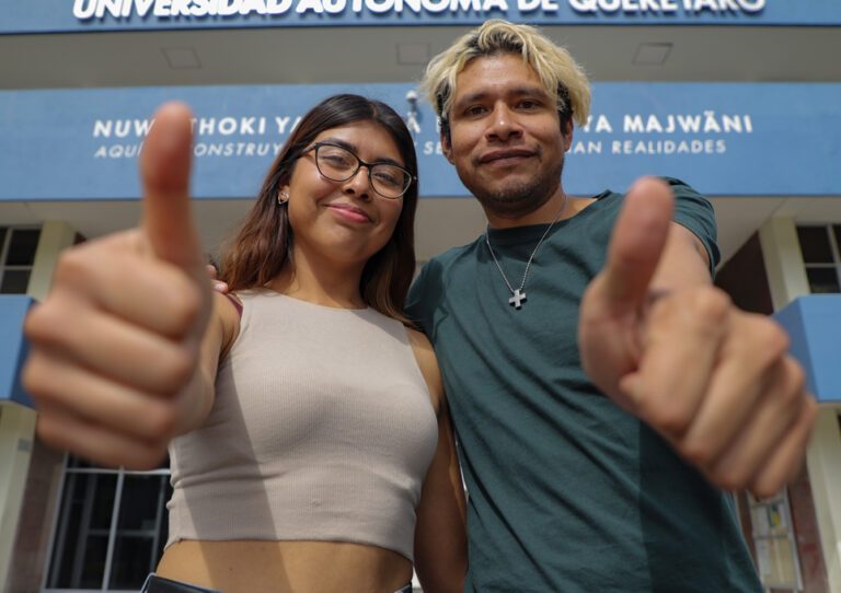 Apoyos, becas, para estudiantes