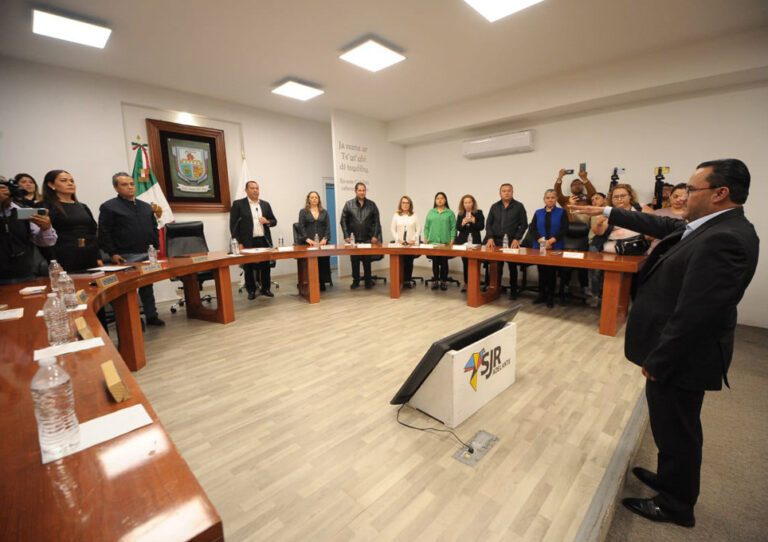 Nuevo secretario del Ayuntamiento en San Juan del Río, Querétaro.