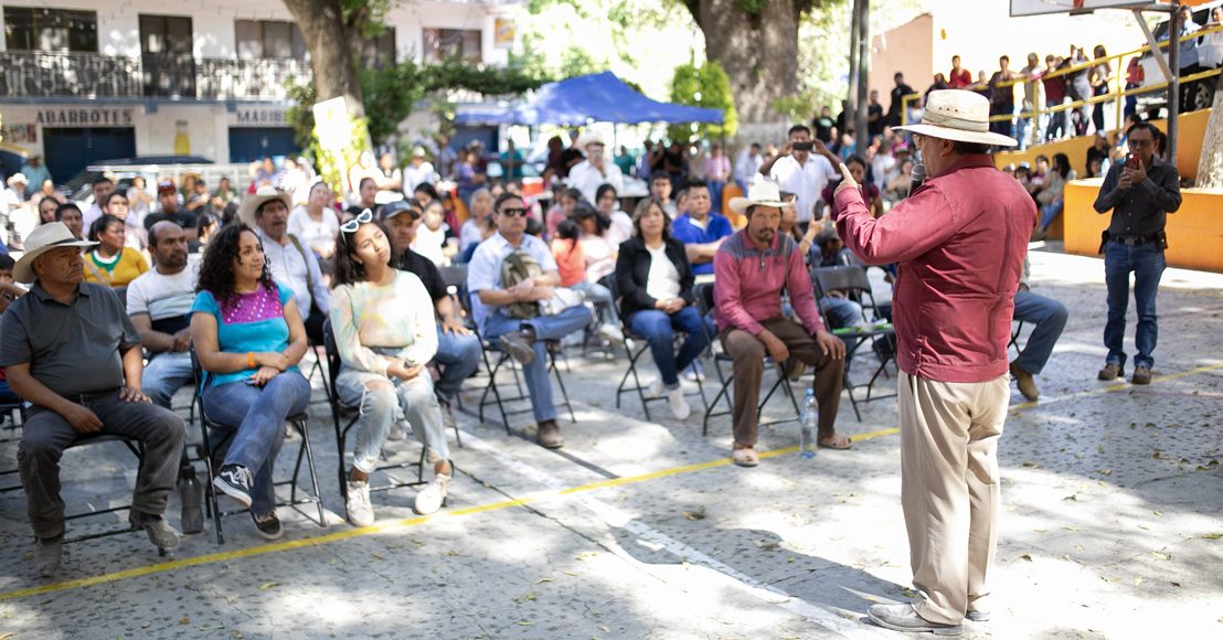 Candidato de Morena difunde que Maconí sigue sin agua en Querétaro