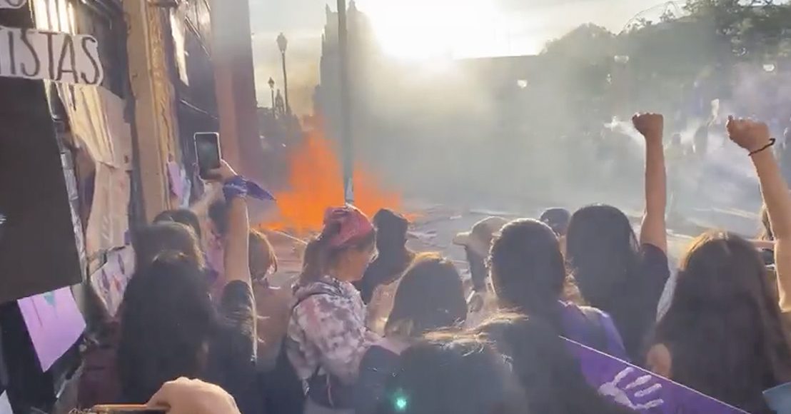 Marcha en Querétaro por el 8M (Día Internacional de la Mujer).