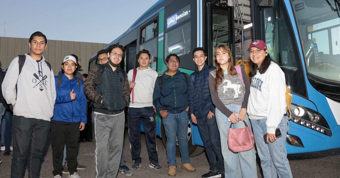 Transporte público en la UAQ.