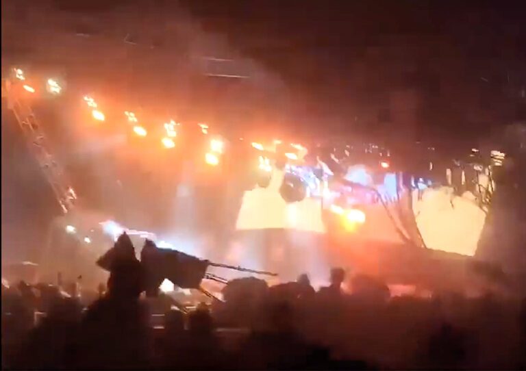 Cae escenario durante acto de Máynez en Nuevo León.