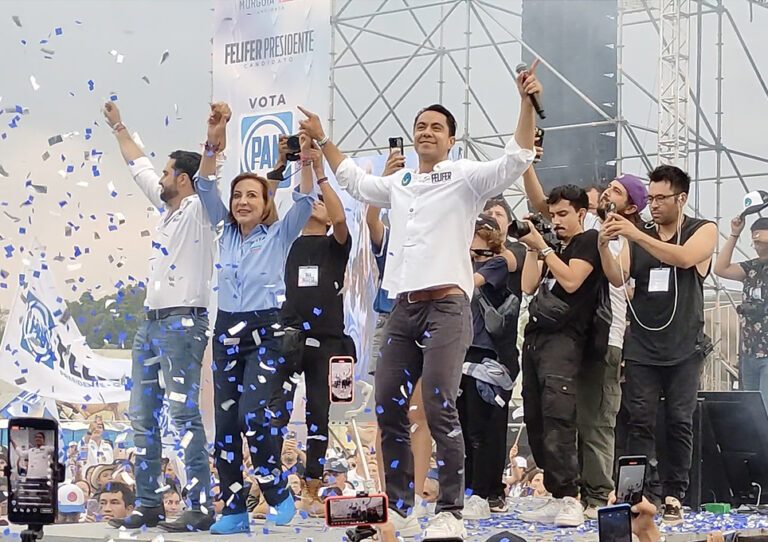 Cierrre de campaña Felifer, Lupita Murguía y de Agustín Dorantes.