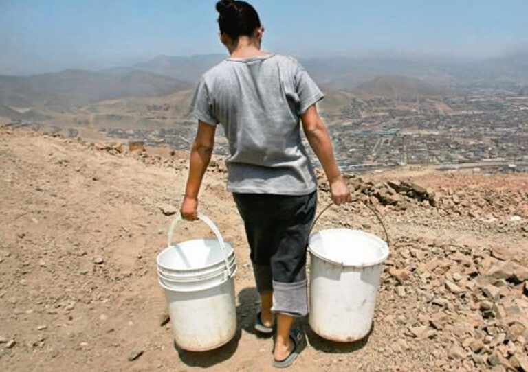 Falta de acceso al agua en Querétaro.