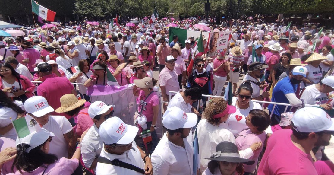 Marea Rosa en Querétaro