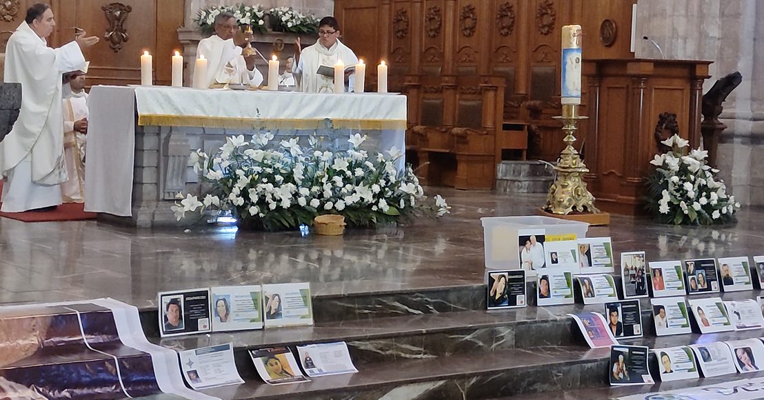 Ofició obispo de Querétaro misa para madres de personas desaparecidas.