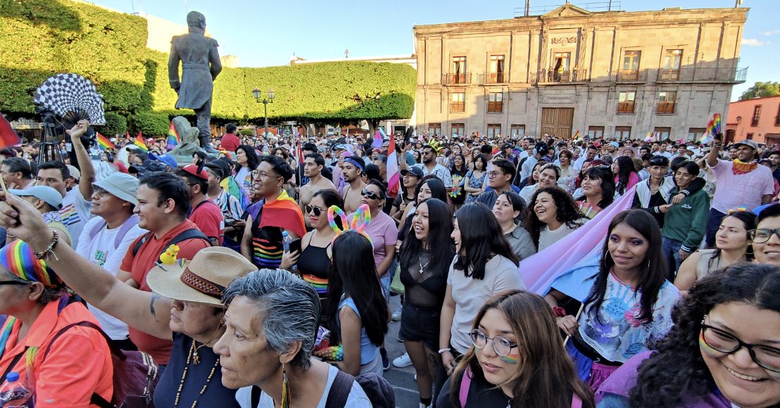 La marcha terminó en el Jardín Guerrero, Querétaro