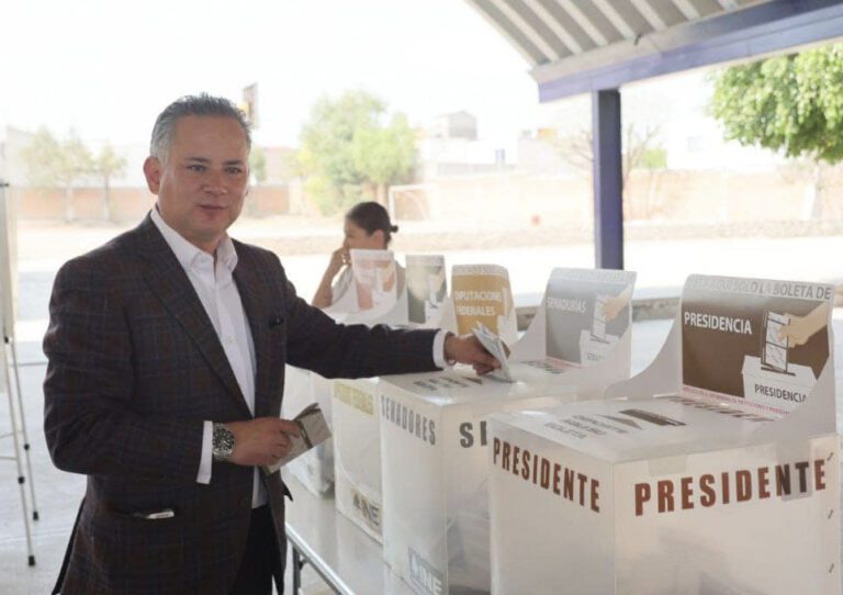 Querétaro Santiago Nieto Castillo no ganó ni en la casilla donde votó.