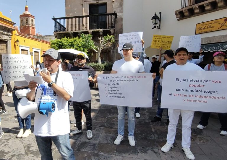 Protestan contra la reforma al Poder Judicial, Querétaro.