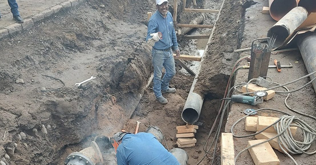Anuncian suspensión de servicio de agua por obras en San Juan del Río