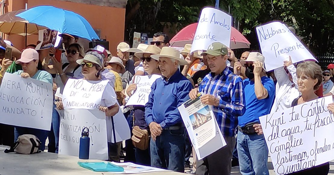 Consignas contra el gobernador de Querétaro