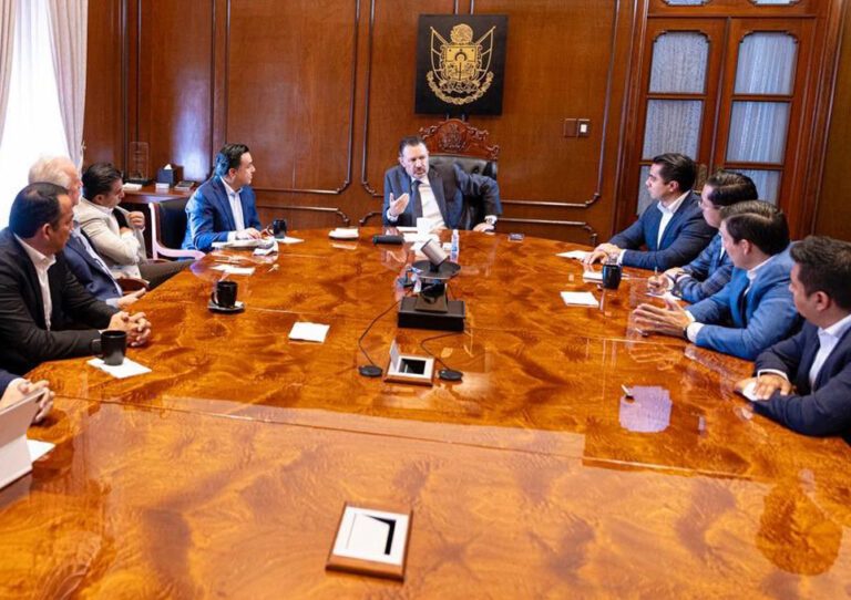 Mauricio Kuri y alcaldes electos del PAN