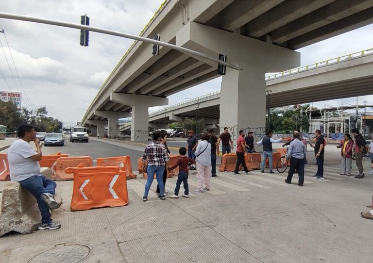Protesta en Paseo 5 de Febrero Querétaro