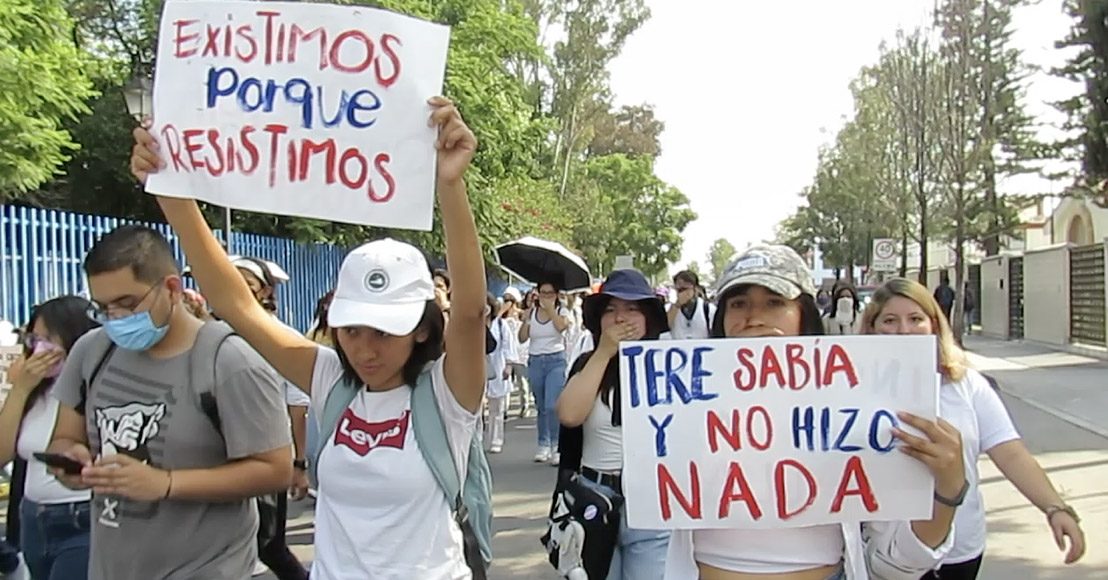 Marcha mujeres UAQ paro
