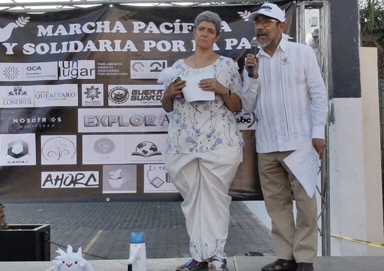 Querétaro marcha Los Cantaritos