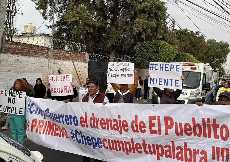 Corregidora municipio Chepe Guerrero drenaje protesta