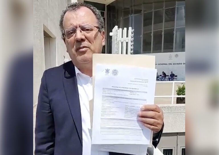 Diputado federal de Morena va a la Fiscalía