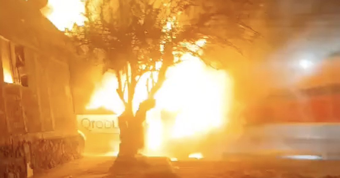 Incendio de camión de Qrobús en Corregidora