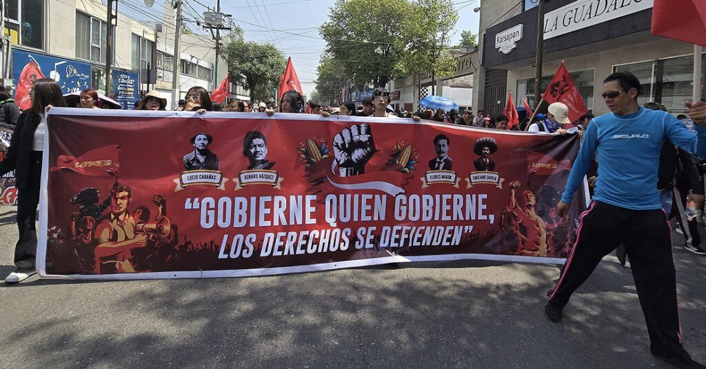 La CNTE sale a manifestarse contra la reforma a la Ley del Issste