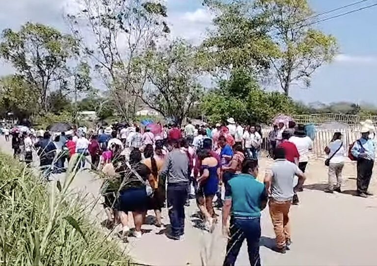 Abandonan acto de la presidenta de México, Claudia Sheinbaum Pardo, en Tabasco