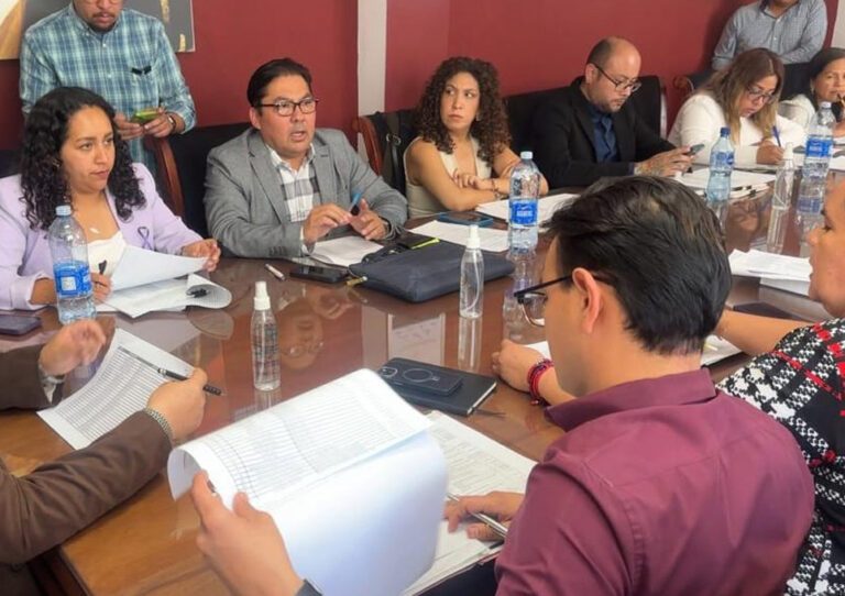 Huelga en Cadereyta Audiencia en Conciliación y Arbitraje