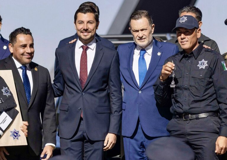 Héctor Magaña Rentería y Mauricio Kuri González.