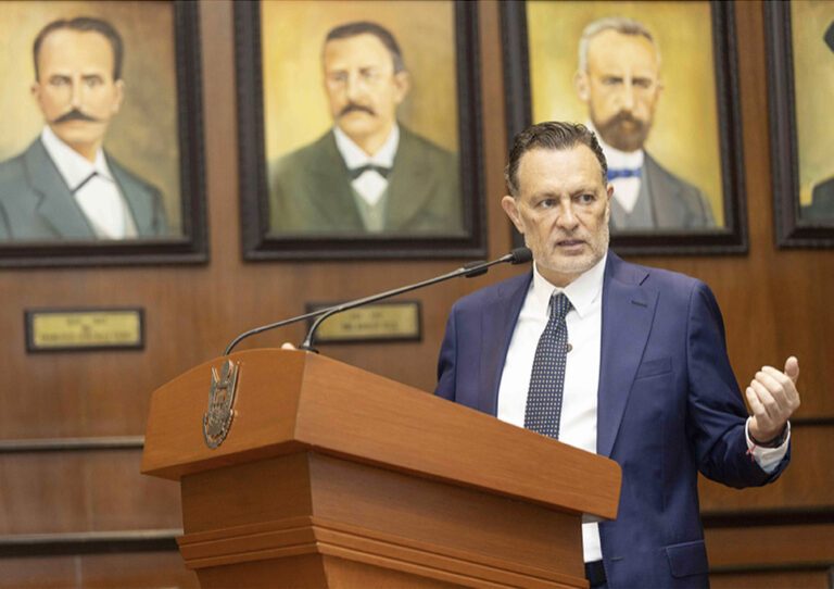 Mauricio Kuri González, gobernador