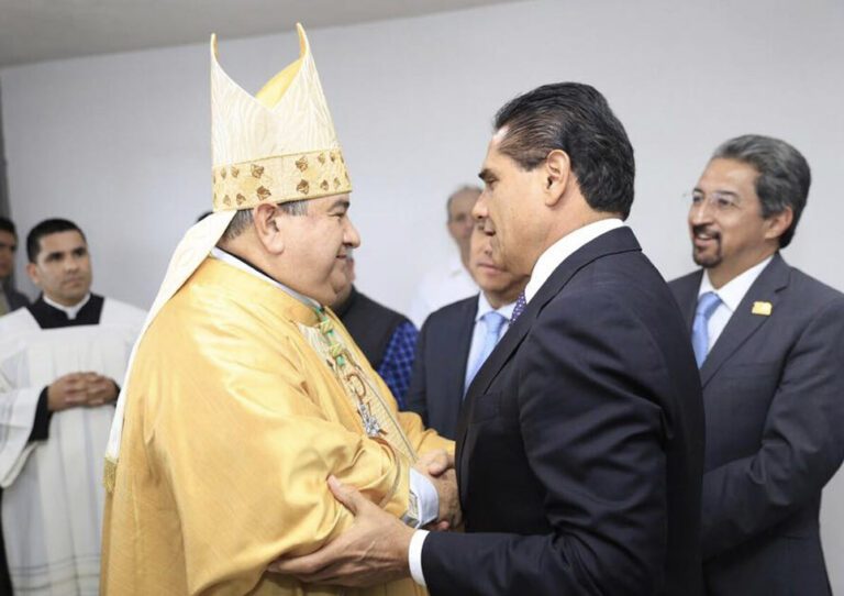Silvano Aureoles Conejo y Carlos Garfias Merlos Michoacán