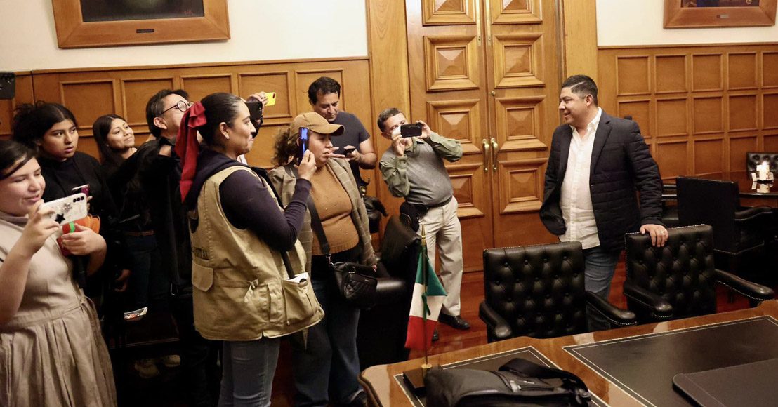 El gobernador de San Luis Potosí hizo un recorrido con comunicadores en el Palacio de Gobierno
