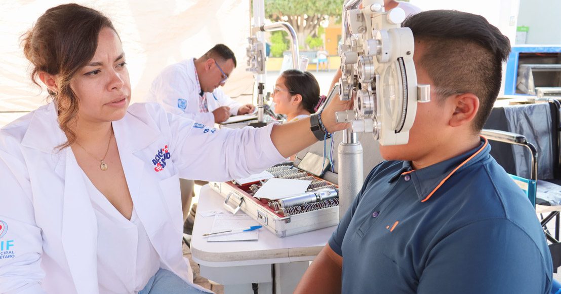 Querétaro: Ofrecen servicios de Optometría en jornadas Acción por tu Salud