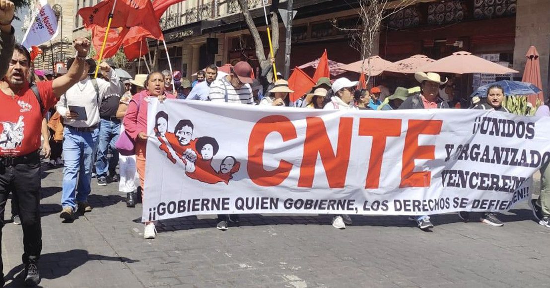 CNTE Plantón y marcha