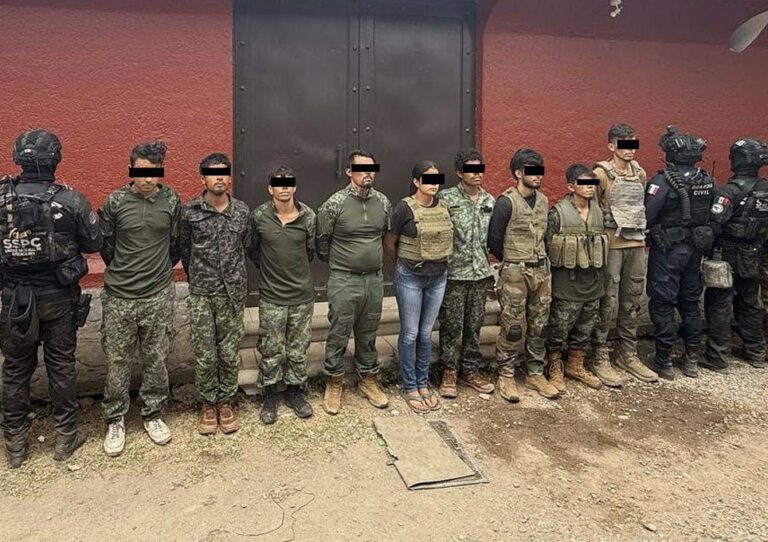 Michoacán: Operativo de la Marina.