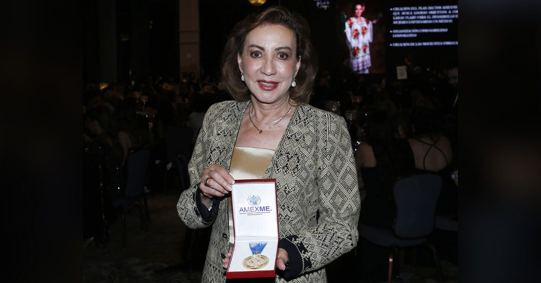 Querétaro: Reconocen a Guadalupe Murguía por su trayectoria y labor en el servicio público