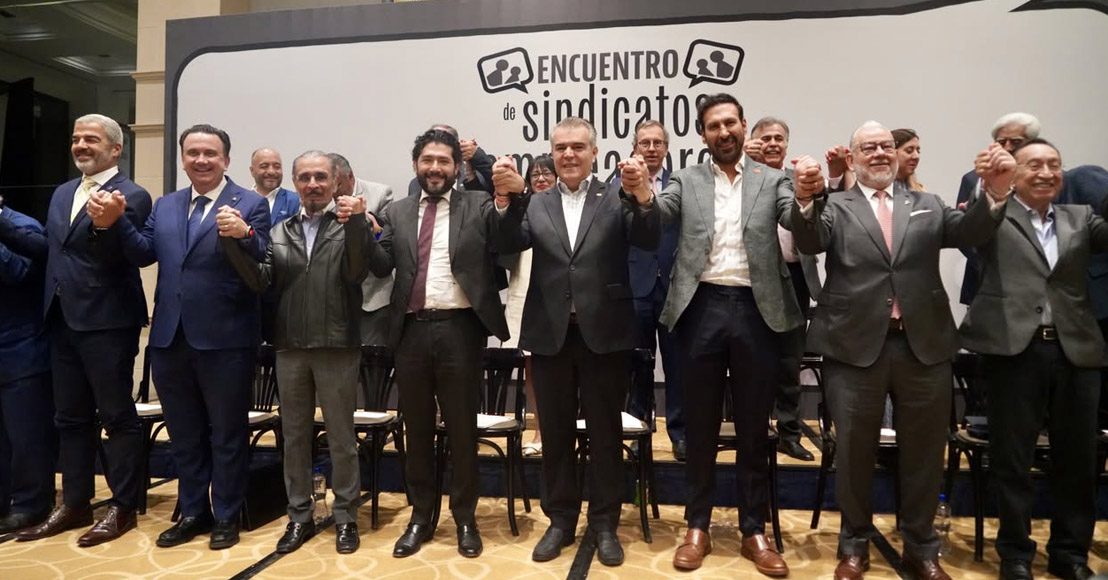 Reunión del secretario del Trabajo, Marath Bolaños, con sindicatos.