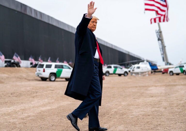Donald J Trump se va de la cumbre del G7