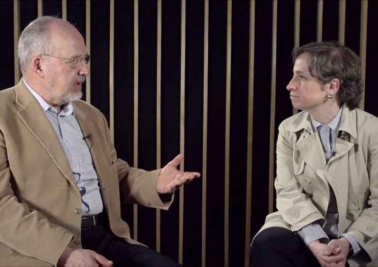 México: Lorenzo Meyer y Carmen Aristegui.