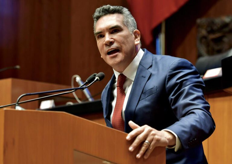 Alejandro Moreno Cárdenas, senador de México