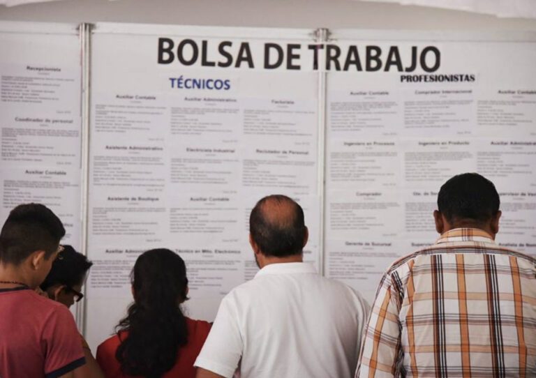 Personas que buscan trabajo