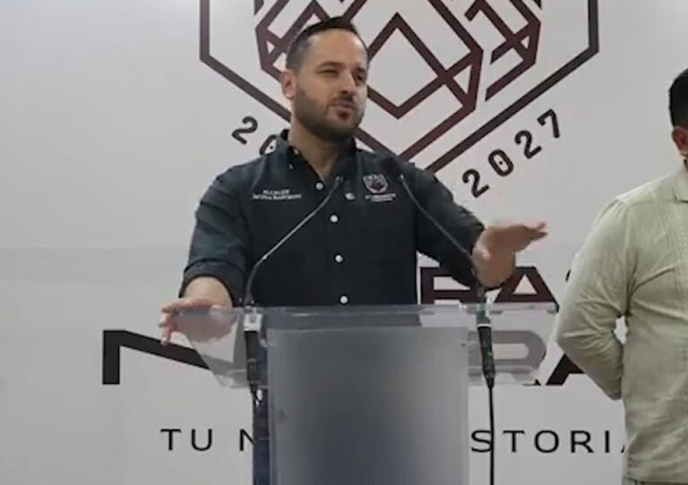 El alcalde Carlos Jacobo Rodríguez González