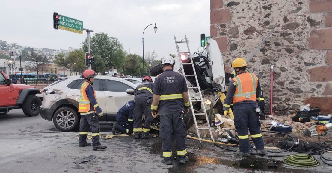 Querétaro: Fallece Martín, segunda víctima del choque en Calzada de Los Arcos