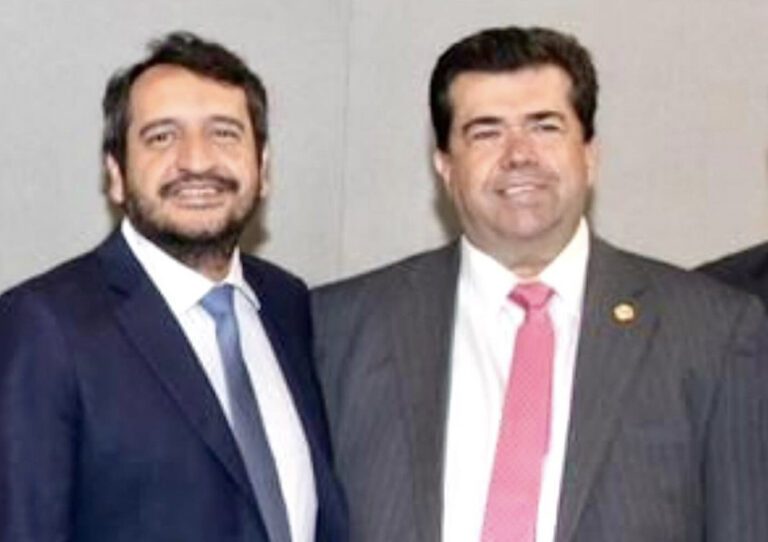 Andrés Manuel López Beltrán y Pedro Haces Barba