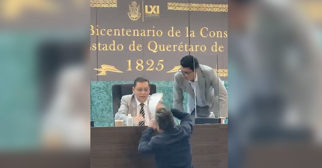 Diputado de Querétaro arrebata hojas al vicepresidente del Congreso
