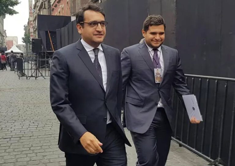 Los amparos a favor de los hijos de AMLO, ellos los rechazan